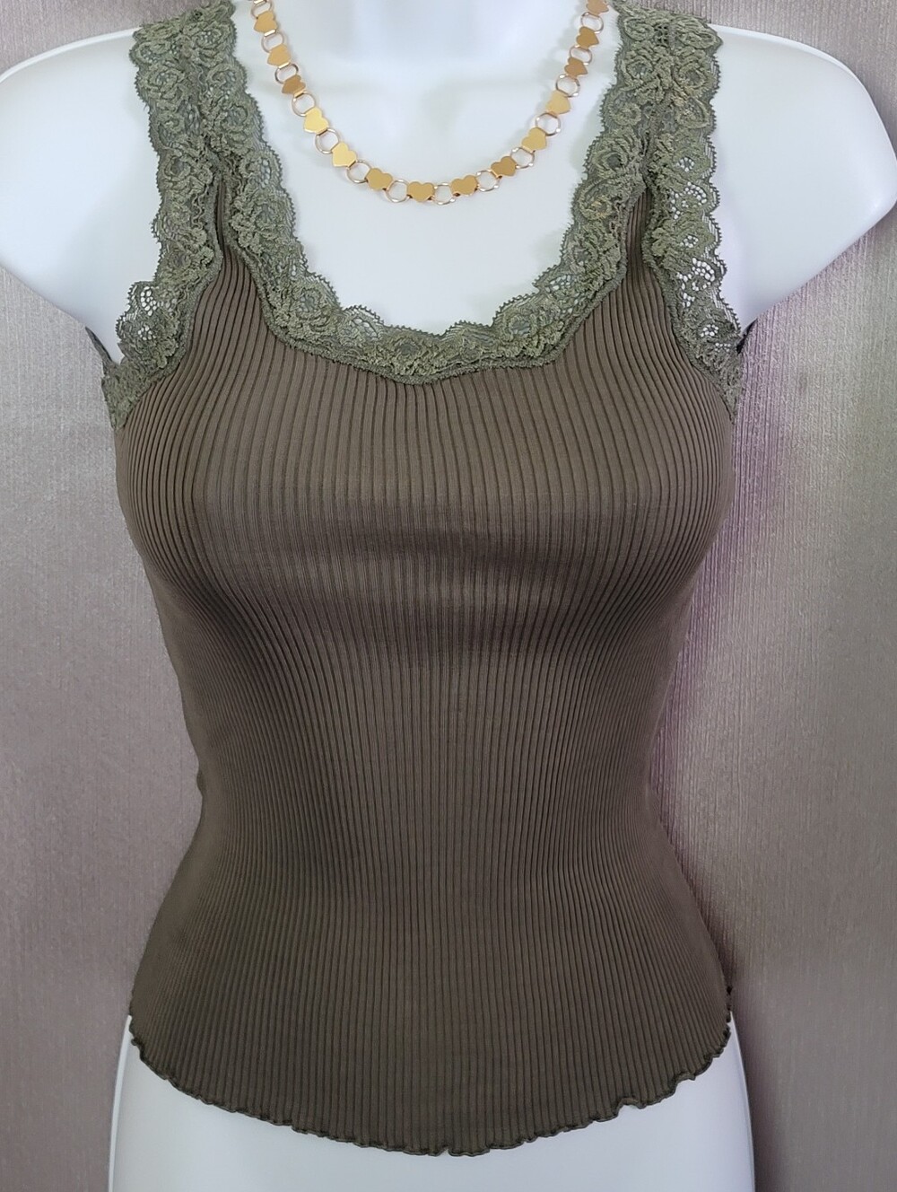 Olive Lace-Trim Ribbed Tank Top - Women